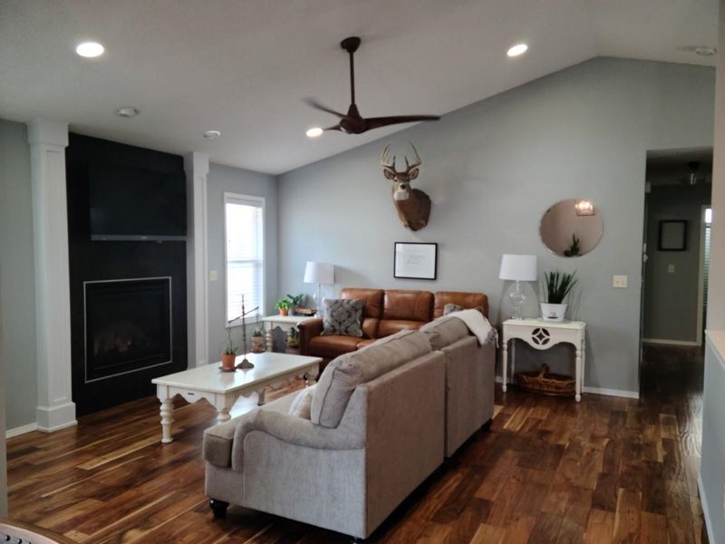 1100 E Lost Hills St, Derby, KS 67037