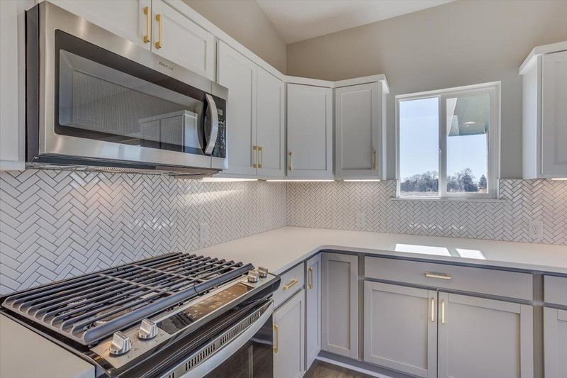 10403 W Graber Cir, Wichita, KS 67215