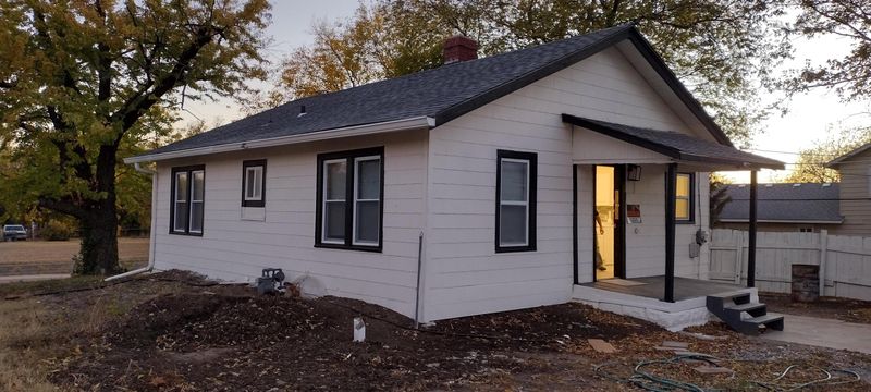 2720 E 13th St N, Wichita, KS 67214