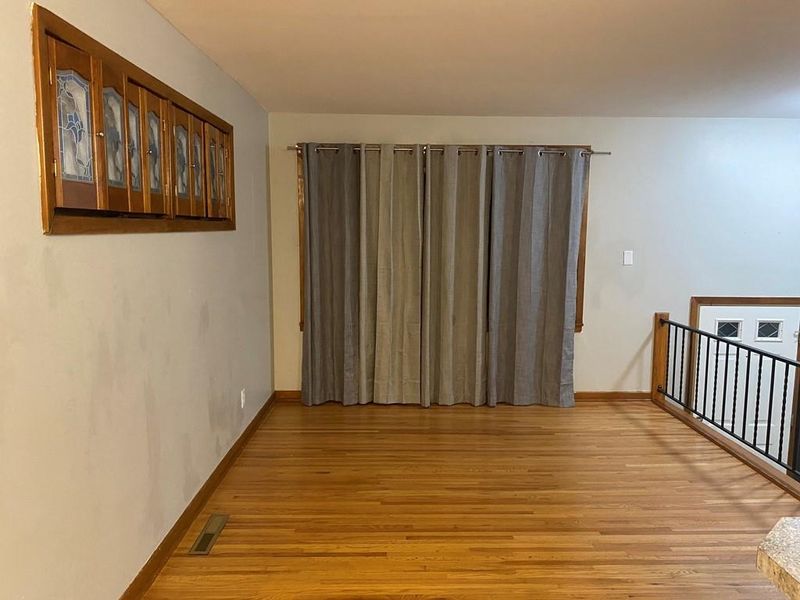 516 Martha Ave, Mulvane, KS 67110