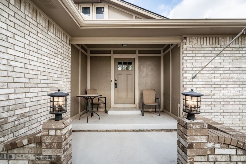 1624 E Pinion Rd, Derby, KS 67037