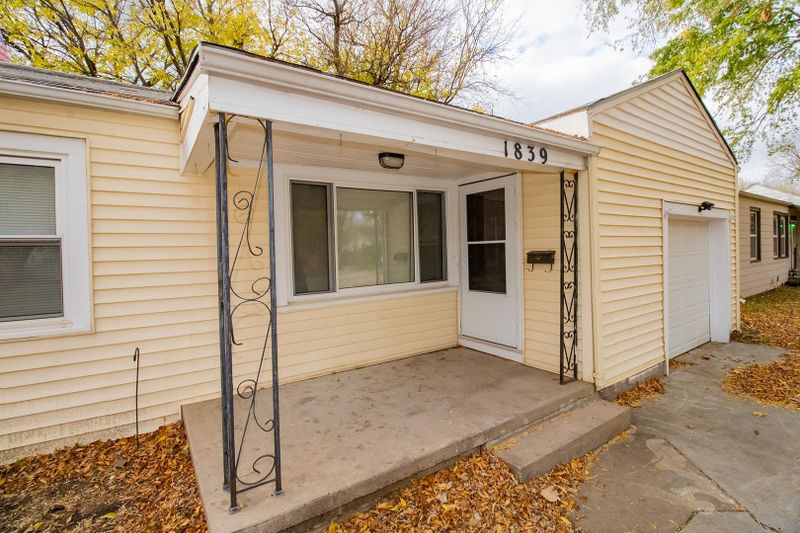 1839 S Mosley Ave, Wichita, KS 67211