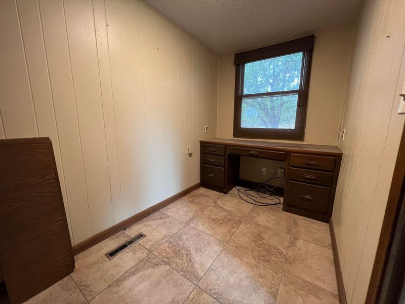 14504 E Timber Lake Rd, Wichita, KS 67230