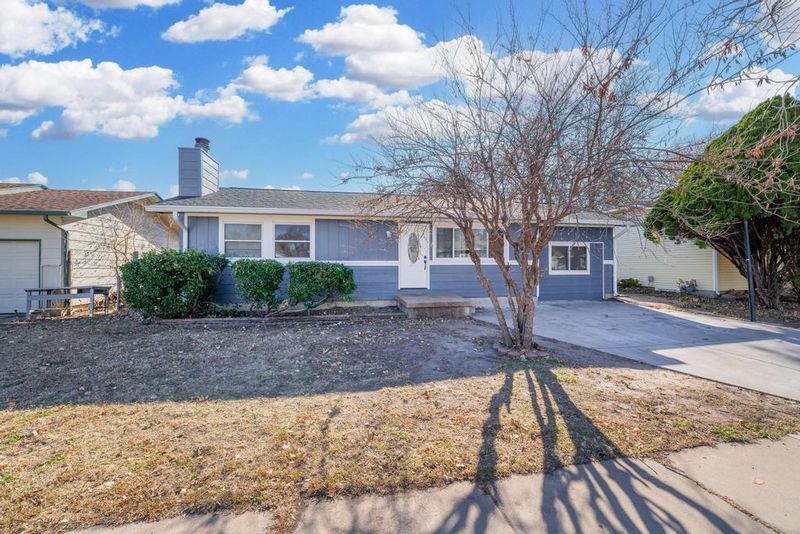 2311 W 33rd St S, Wichita, KS 67217