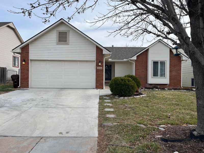 10046 E Bayley Ct, Wichita, KS 67207