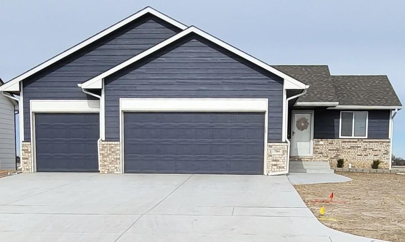 784 E Sunset, Goddard, KS 67052