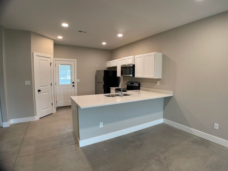 108 - 110 E Santa Fe Cir, Mulvane, KS 67110