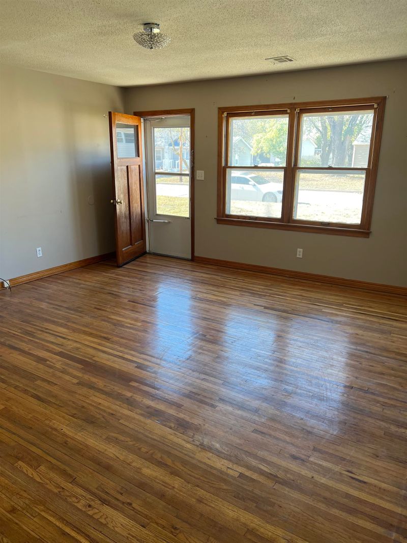 124 S Bebe, Wichita, KS 67209