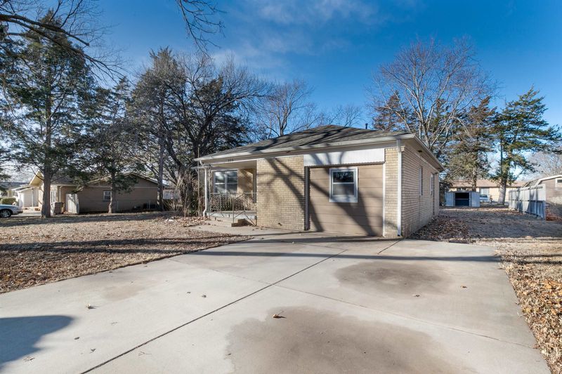 335 S Prospect St, Clearwater, KS 67026