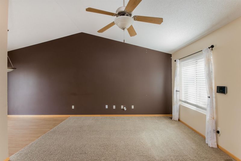 2910 E Lanners Cir, Wichita, KS 67219