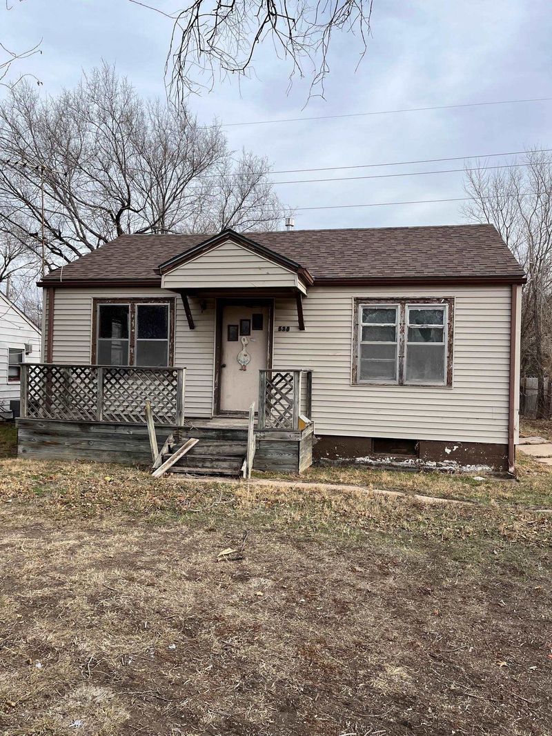 538 N Edwards, Wichita, KS 67203