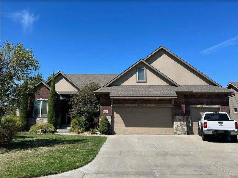 3215 N Chambers St, Wichita, KS 67205
