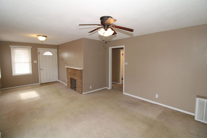 516 W Carr, El Dorado, KS 67042