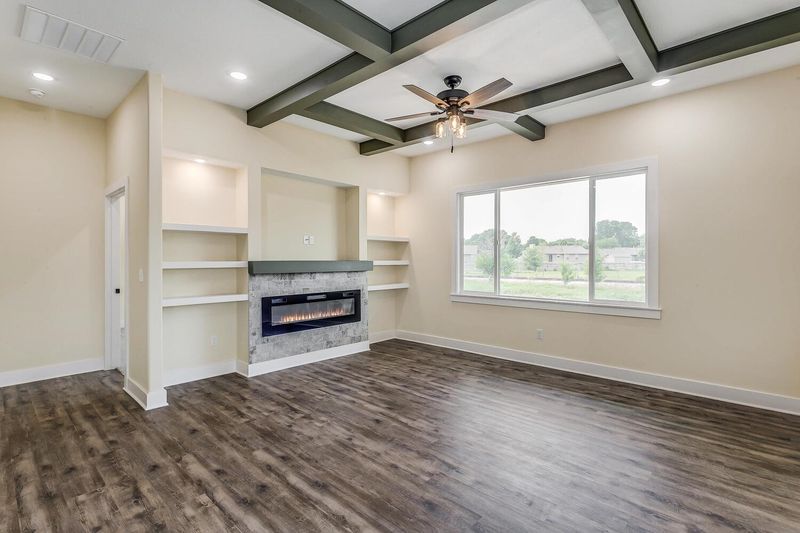 415 S Sweetwater Rd, Maize, KS 67101