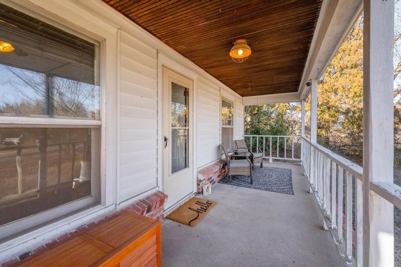 3505 Meadowlark Ln, Winfield, KS 67156