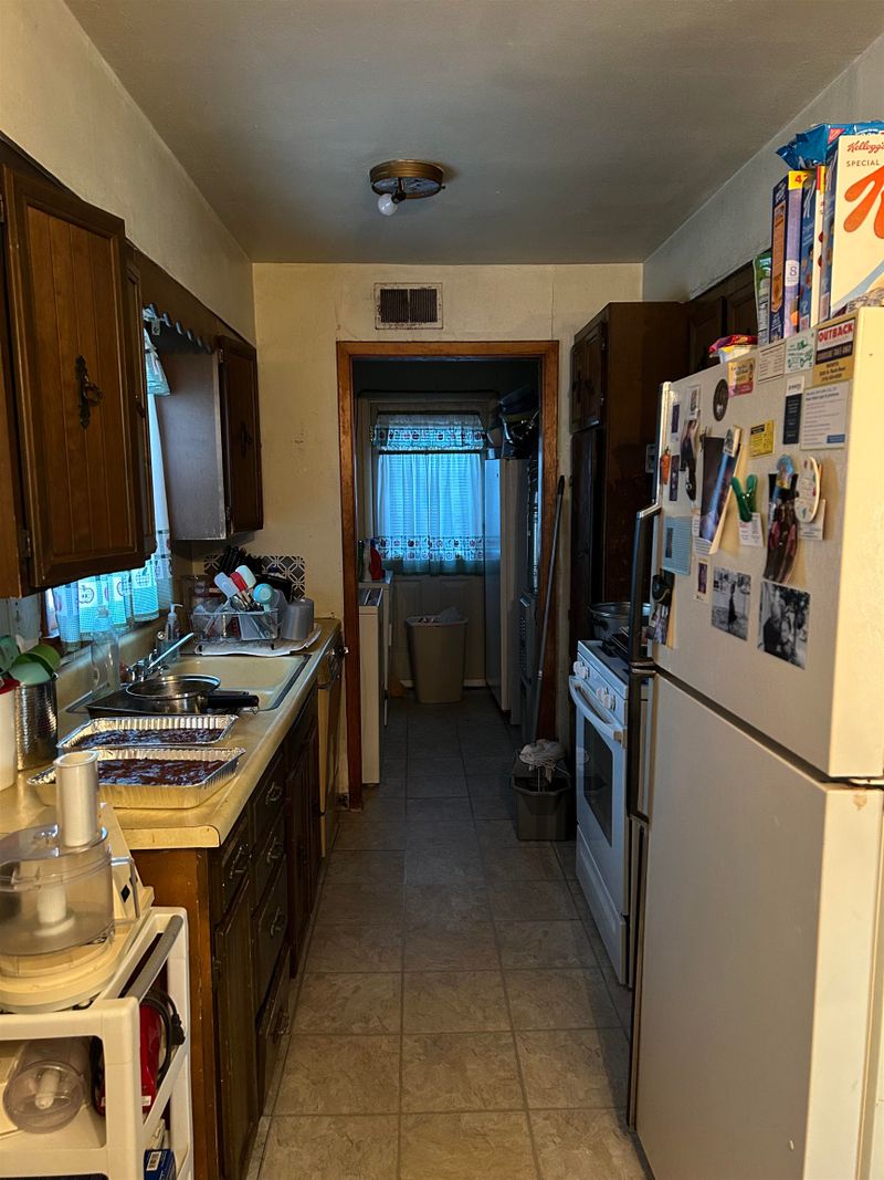 1306 N Minnesota, Wichita, KS 67214