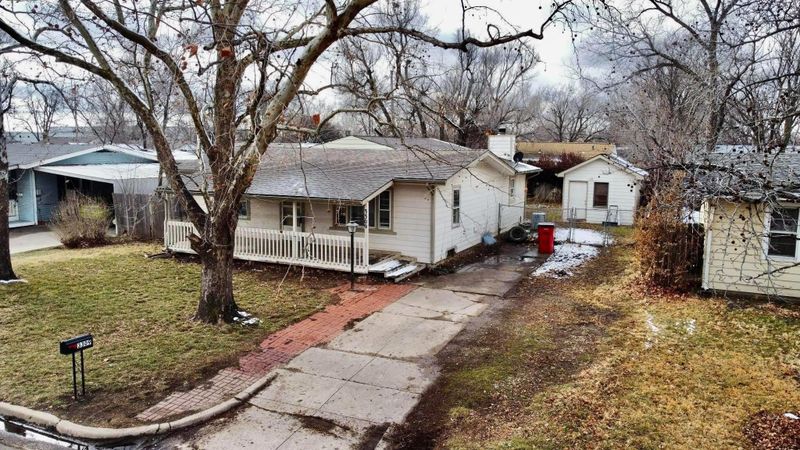 3309 S Edwards Ave, Wichita, KS 67217