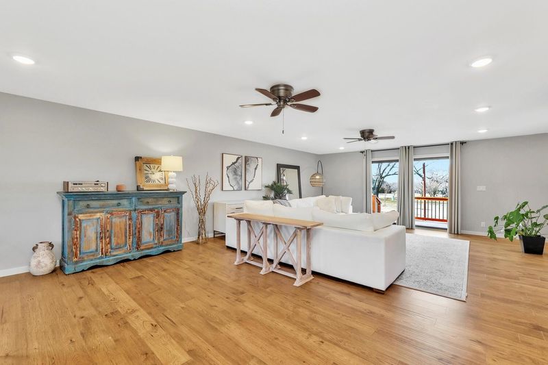 9365 SW Robin Rd, Andover, KS 67002