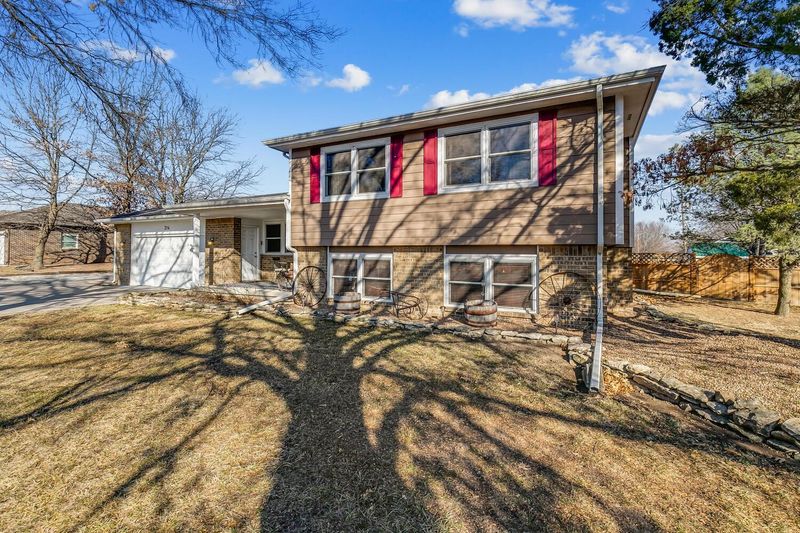 314 E Waller St, Rose Hill, KS 67133