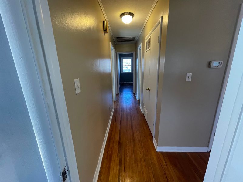 1902 N B St, Wellington, KS 67152