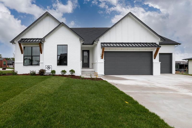 195 S Ciderbluff Ct, Goddard, KS 67052