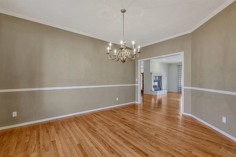2813 N Fox Pointe Cir, Wichita, KS 67226