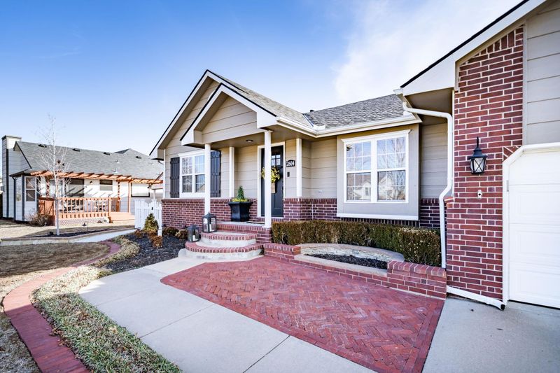 2604 Danbury Rd, Augusta, KS 67010