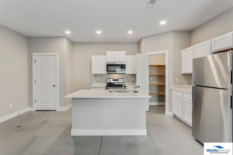 218 - 220 Northern Ct, Mulvane, KS 67110