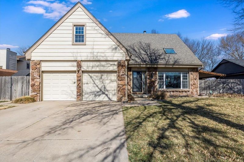 1406 E Pinion Rd, Derby, KS 67037