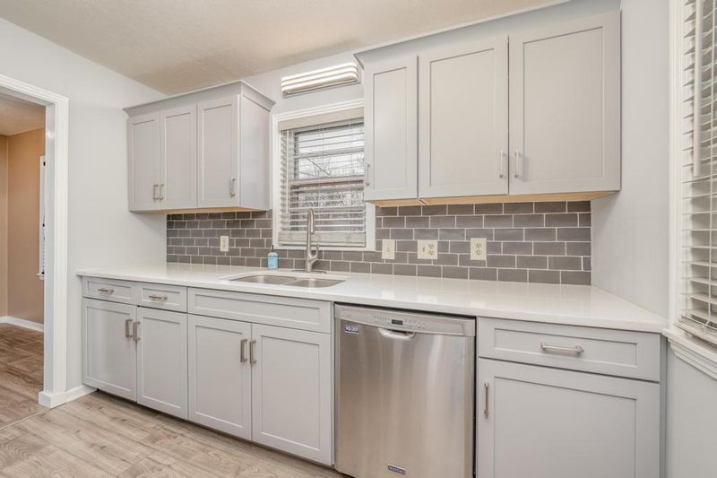5411 E Funston, Wichita, KS 67218