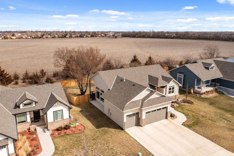 8518 E 33rd St S, Wichita, KS 67210