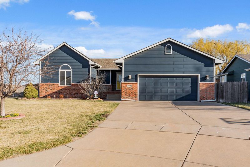 2309 S Milstead Ct, Wichita, KS 67209