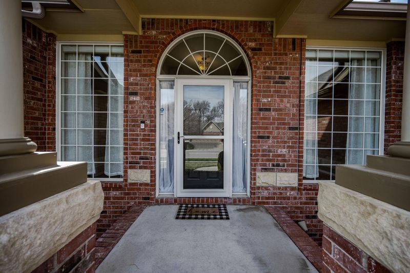 209 S Maple Dunes, Wichita, KS 67235