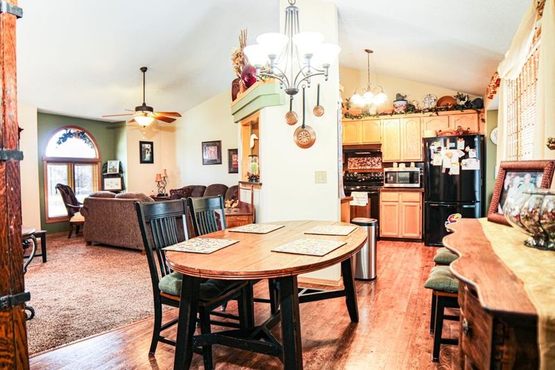 1237 S Goebel, Wichita, KS 67207-3940