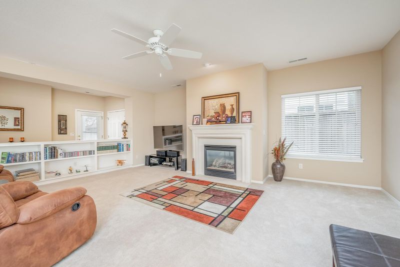 12318 E Killarney St, Wichita, KS 67206