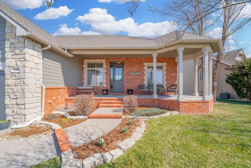 2406 E Timber Creek St, Derby, KS 67037