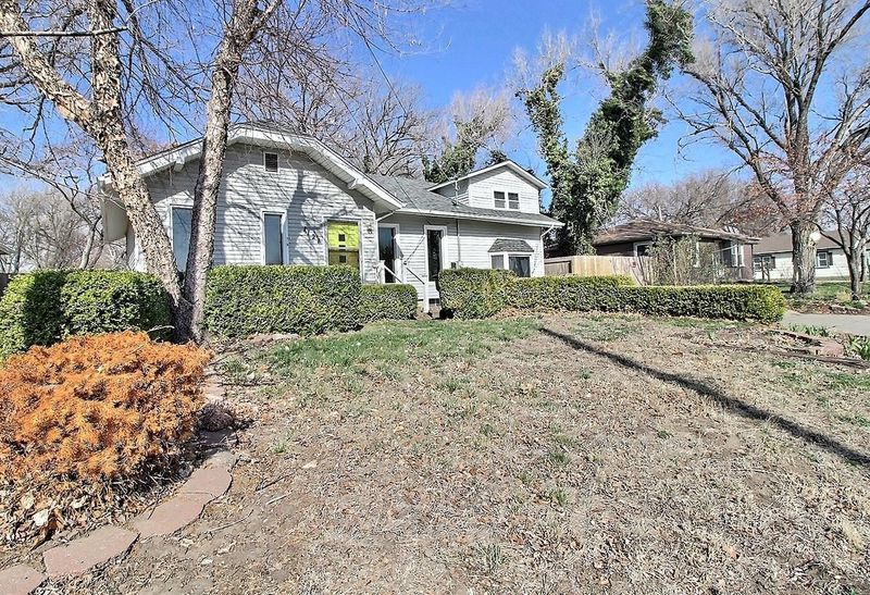 1121 Smith St, Wichita, KS 67212
