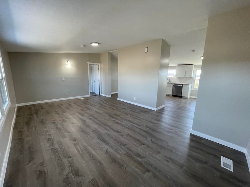 2245 SW 157th Ter, Leon, KS 67074