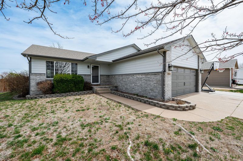 1831 E Autumn Pl, Goddard, KS 67052
