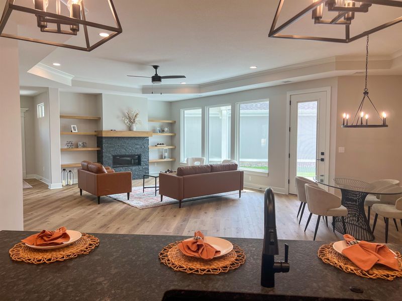 705 E Park Pl, Andover, KS 67002