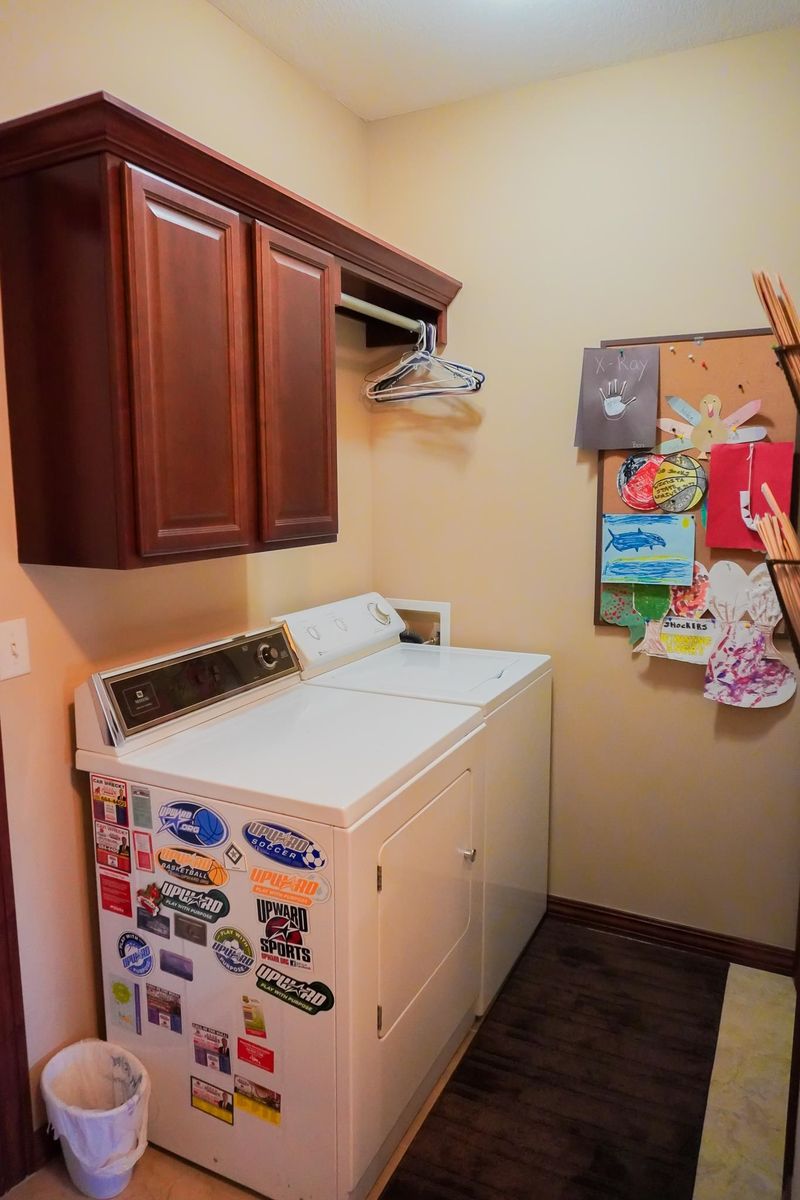3830 S Cypress St, Derby, KS 67037