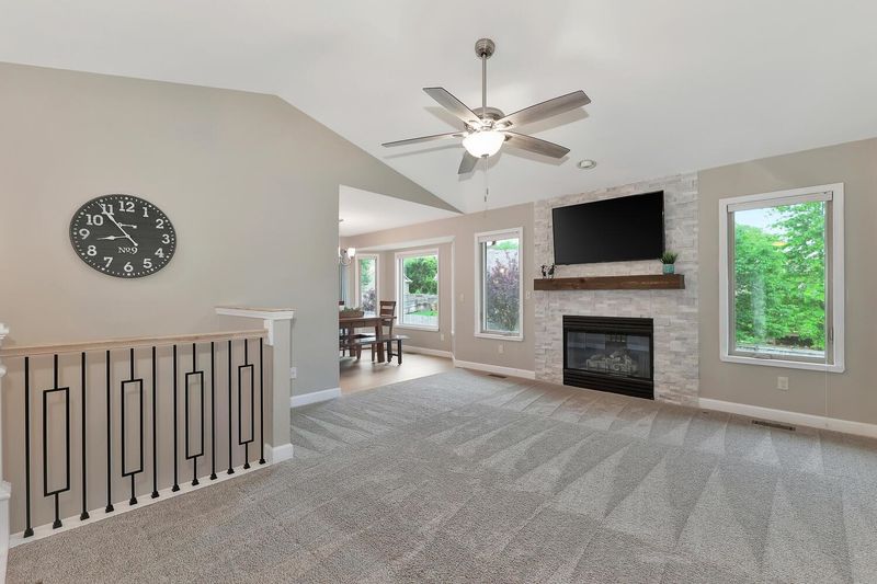 1401 E Ivy Hill Ct, Derby, KS 67037