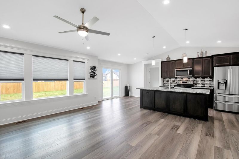 849 N Cloverleaf St, Goddard, KS 67052
