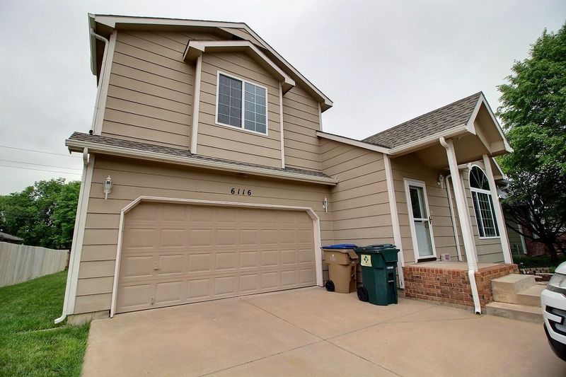 6116 E 41st Cir N, Bel Aire, KS 67220