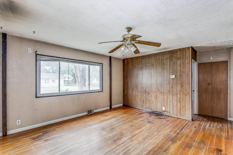 1647 E Denver, Park City, KS 67219-0000