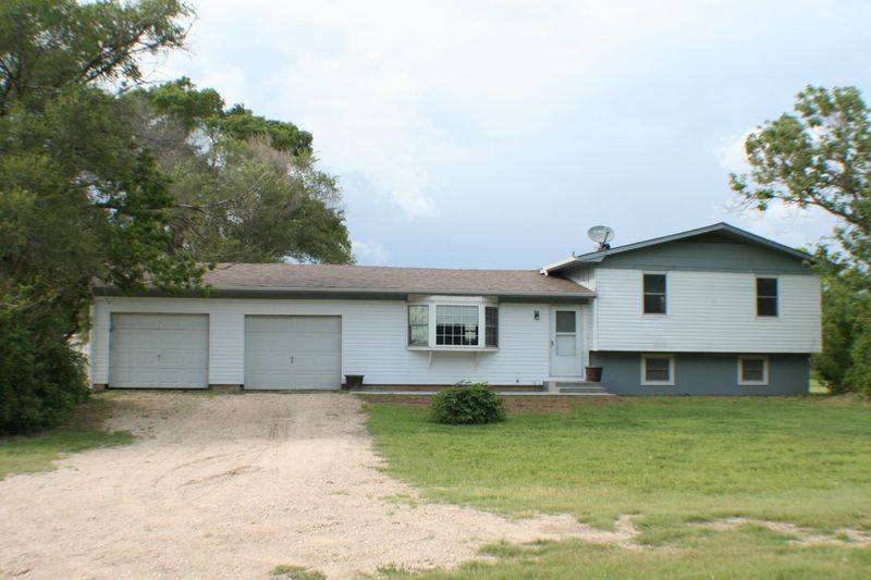 3354 SW 90th St, Augusta, KS 67010