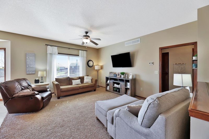1246 N Oak Ridge Ave, Goddard, KS 67052