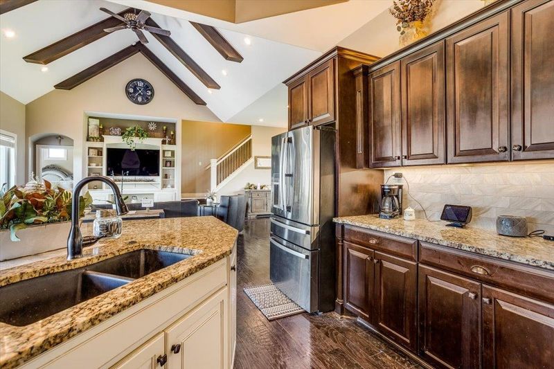 13231 E Twin Mill St, Derby, KS 67037-3184