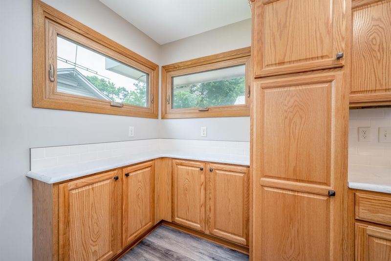 1322 N El Paso, Derby, KS 67037