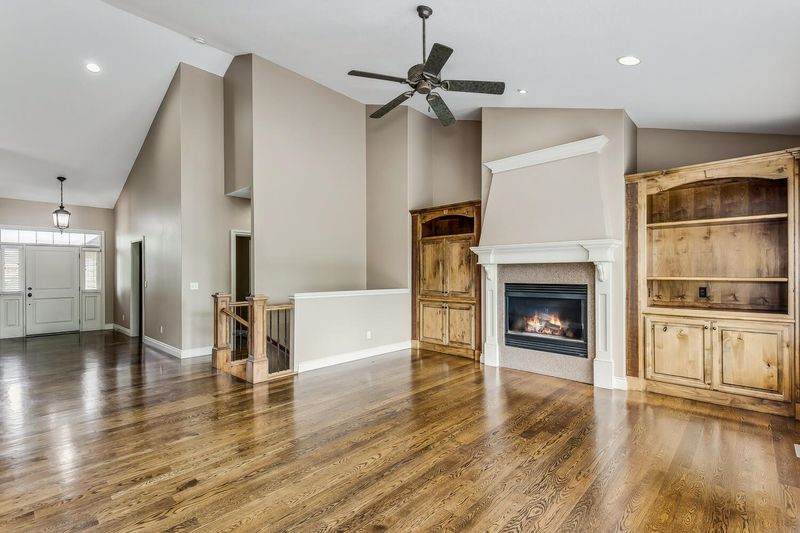 1423 E Timber Falls Ct, Andover, KS 67002